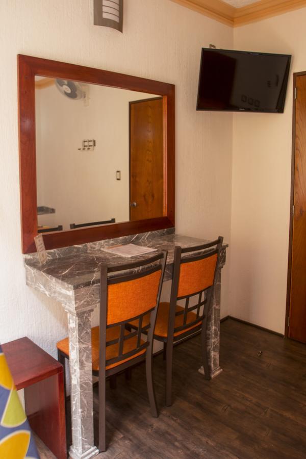 Las Avenidas Pachuca Exterior photo